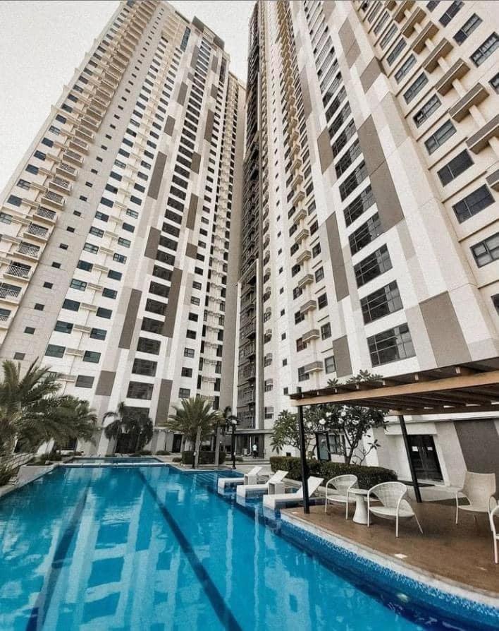 Horizon 101 A1 Shortwalk Robinson Mall Mango Square Bars Free Pool Daire Cebu Dış mekan fotoğraf